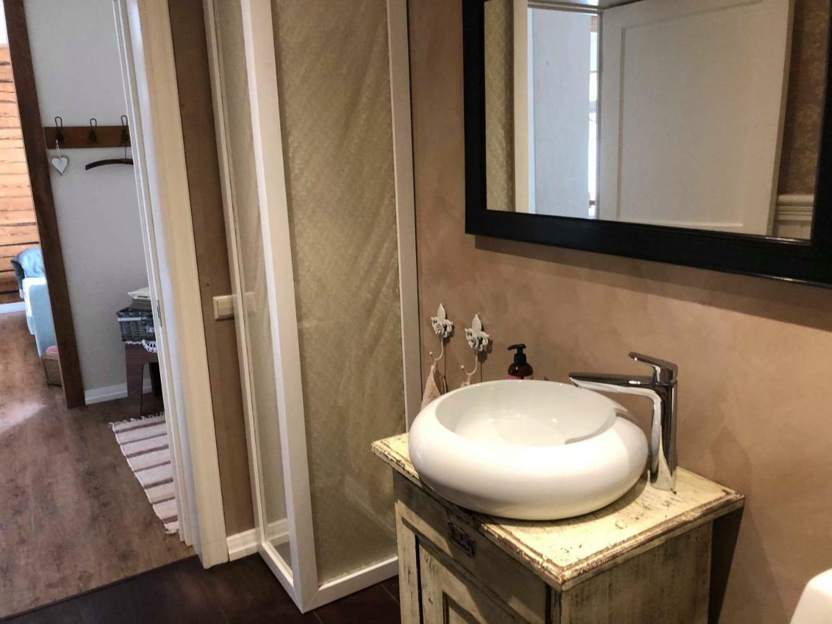 Kreutzwaldi Apartement Võru Exterior foto